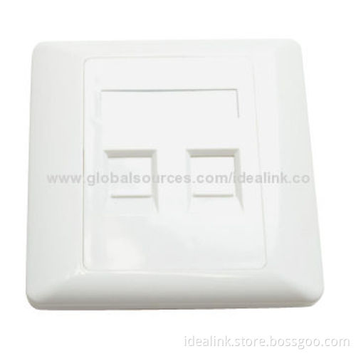 UK Style Faceplate, Made of PC or ABS Materials, Two Mounting Screws, Four Ports